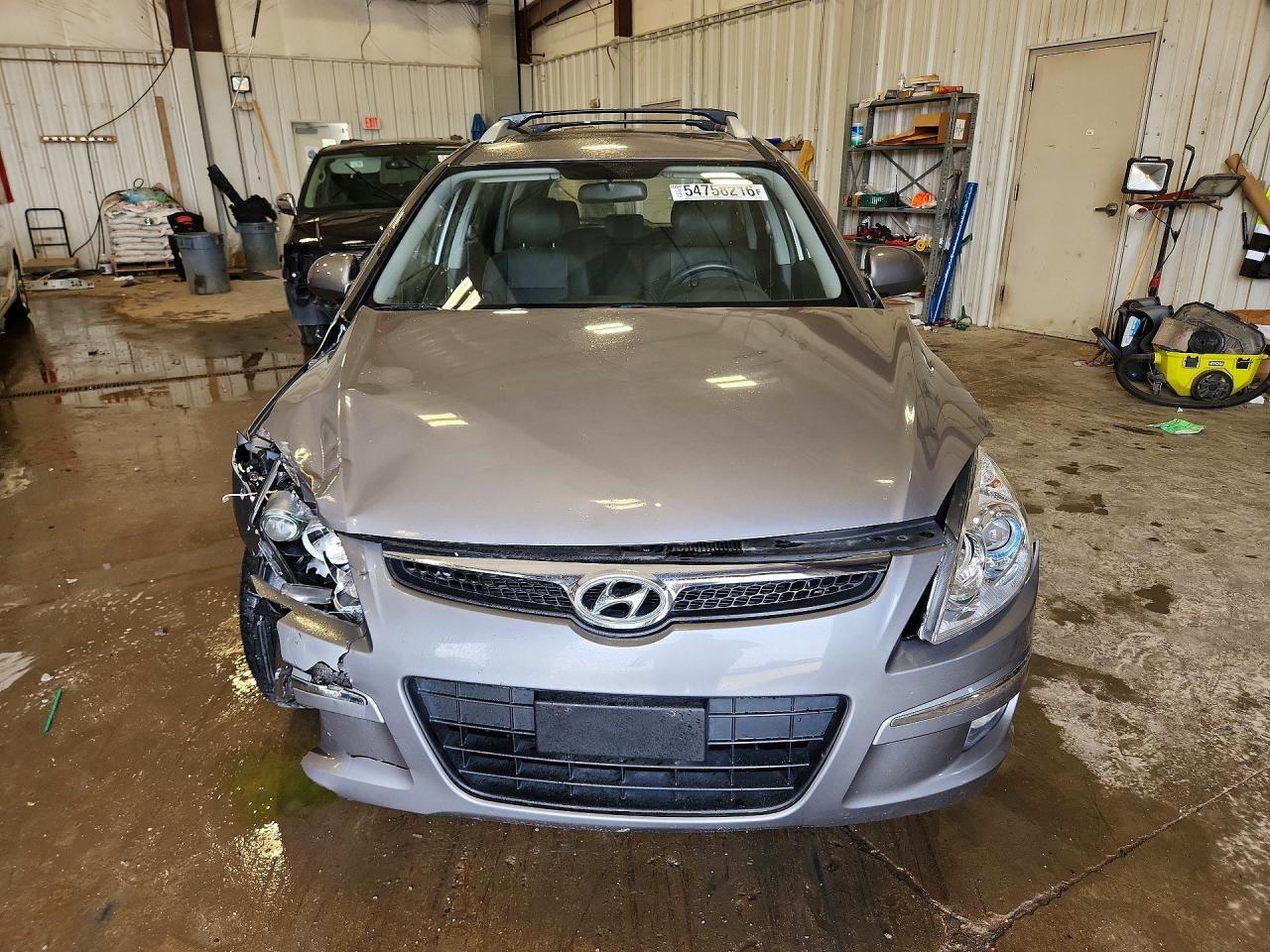 2011 HYUNDAI ELANTRA