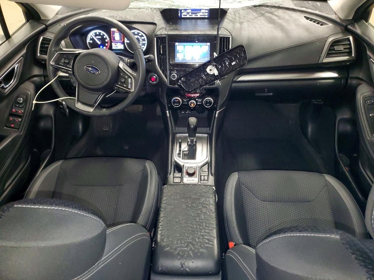 2020 SUBARU FORESTER