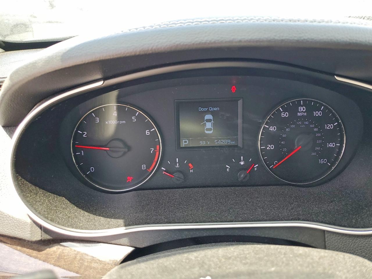 2016 KIA Cadenza