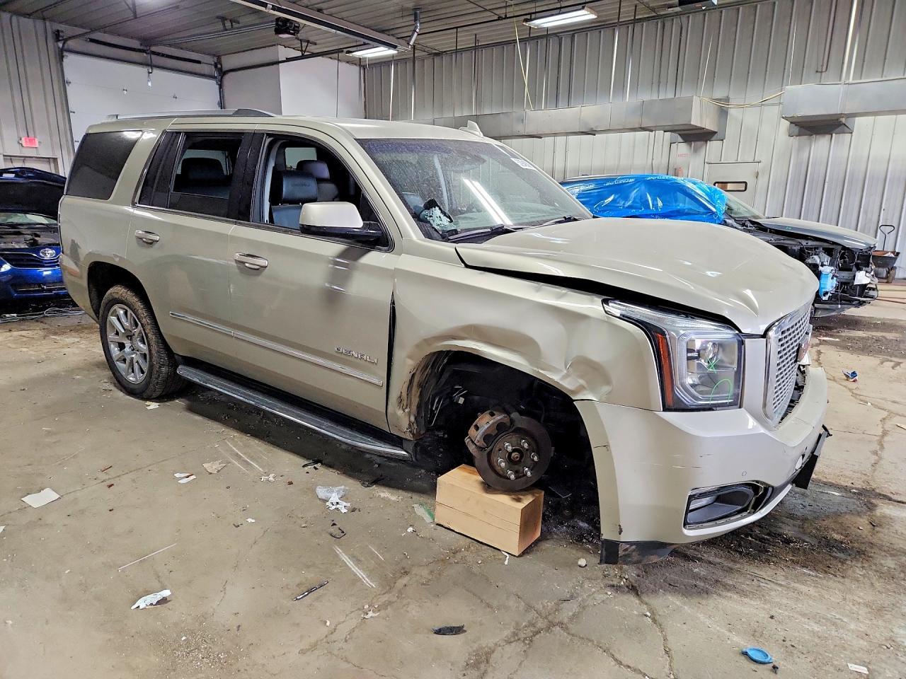 2016 GMC Yukon