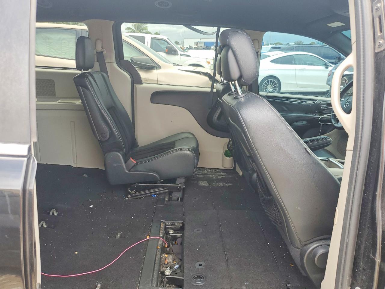 2017 DODGE GRAND CARAVAN