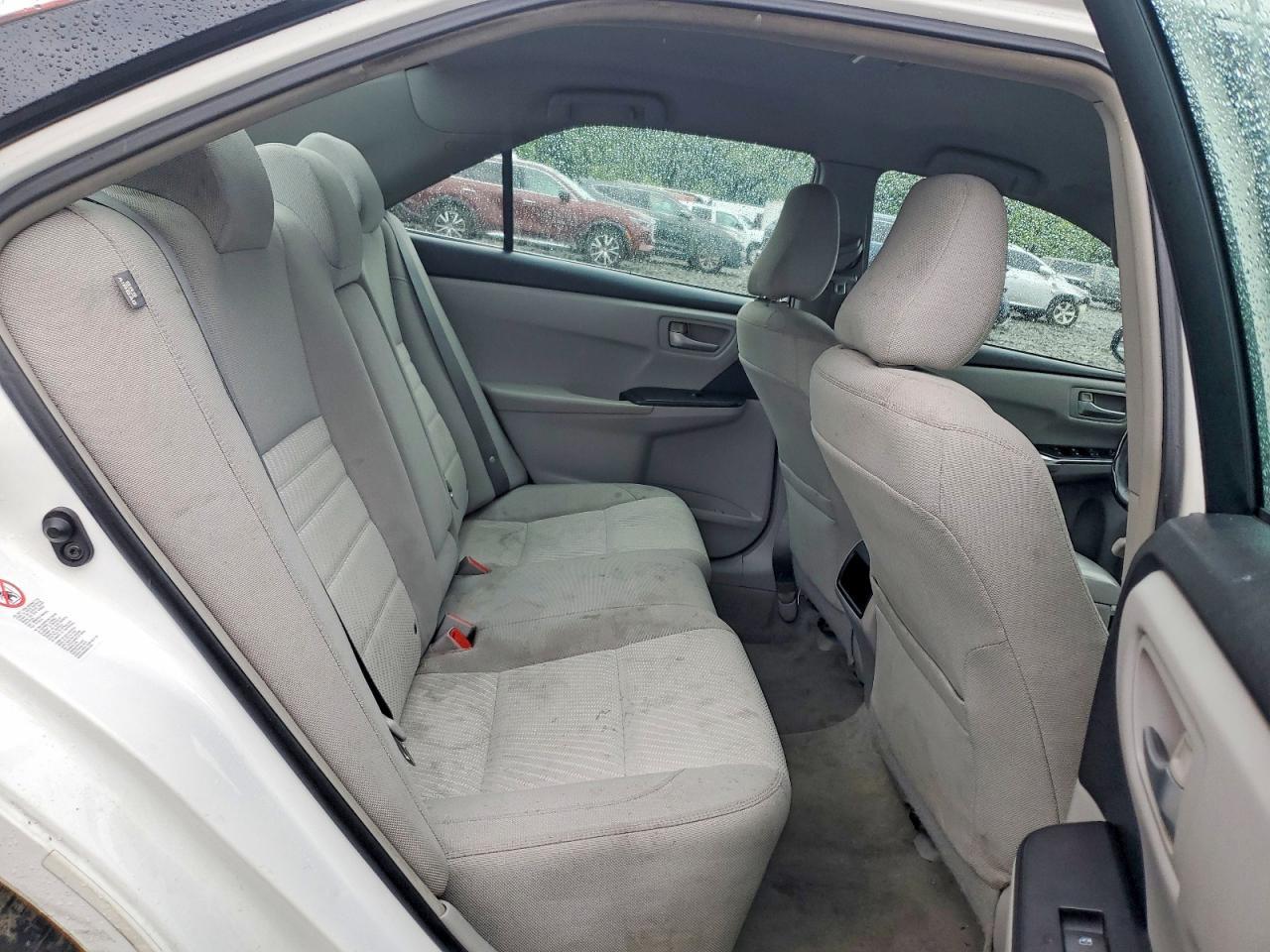 2016 TOYOTA CAMRY