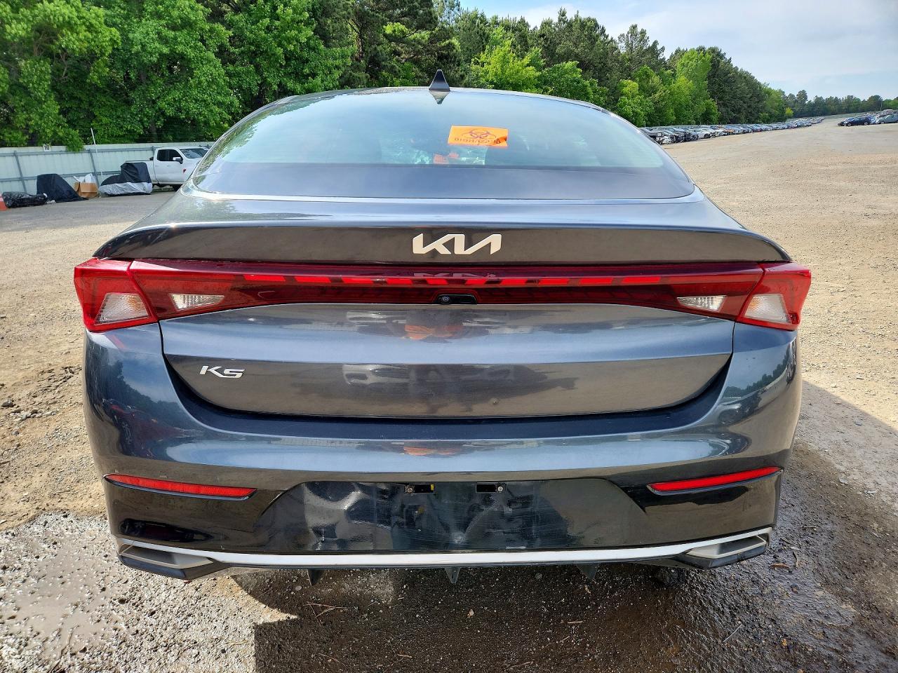 2022 KIA K5