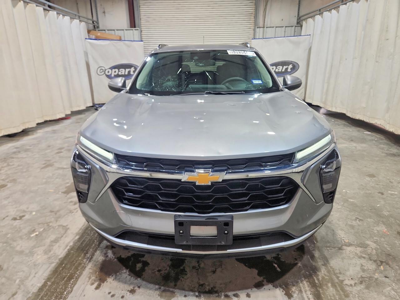 2025 CHEVROLET TRAX