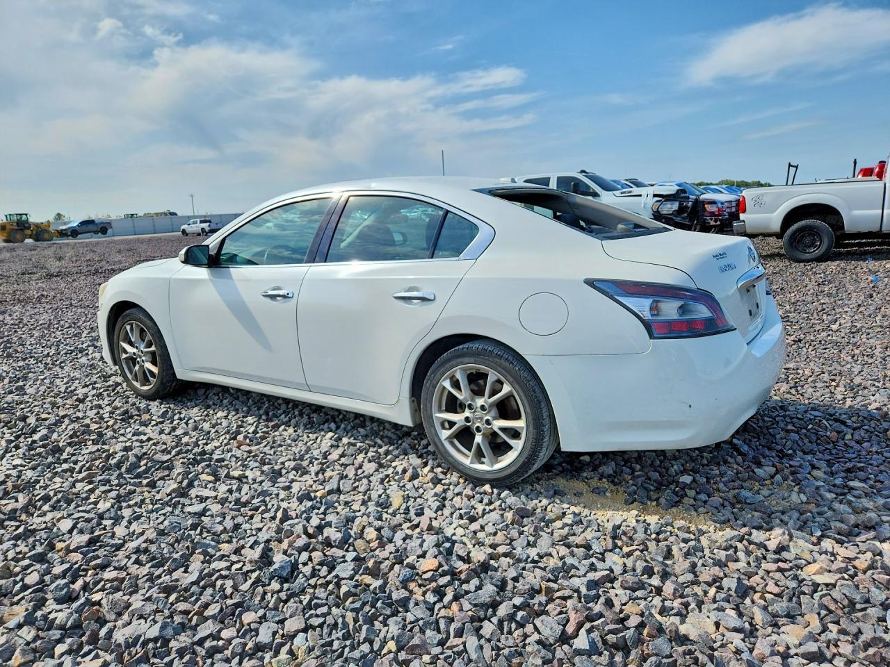2012 NISSAN Maxima