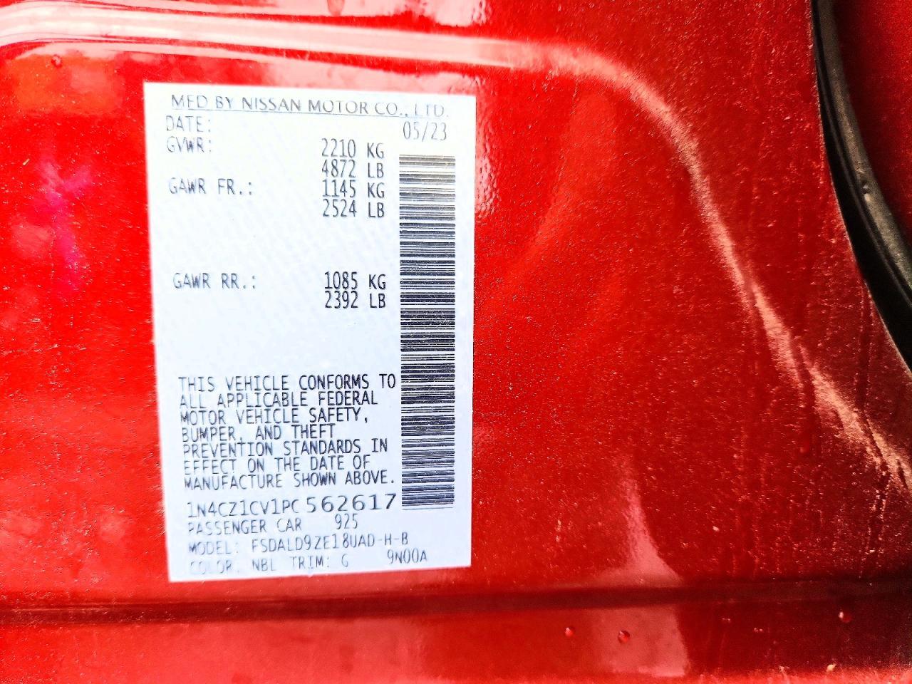 2023 NISSAN LEAF
