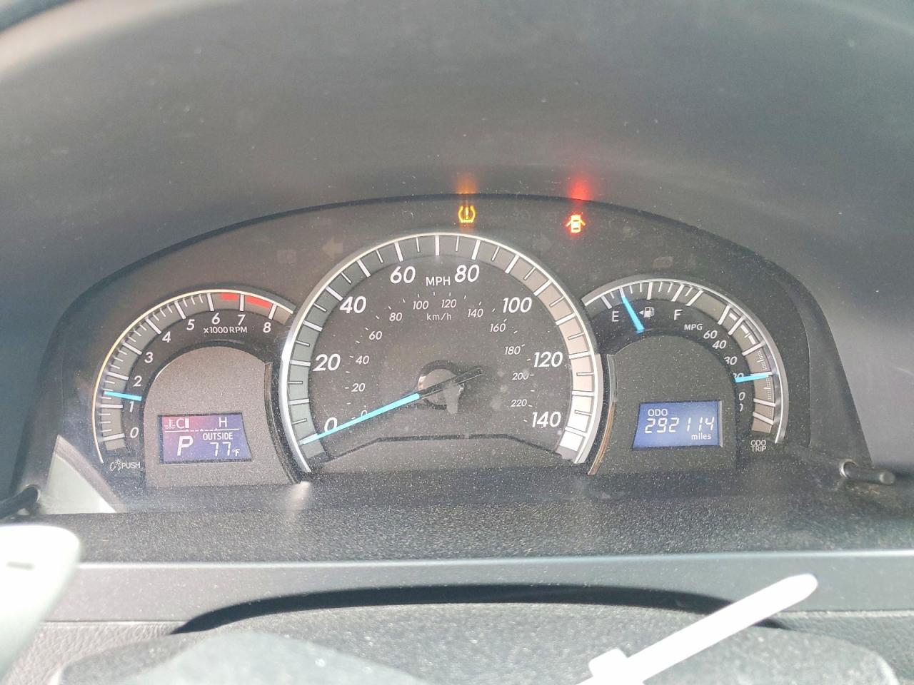 2013 TOYOTA CAMRY
