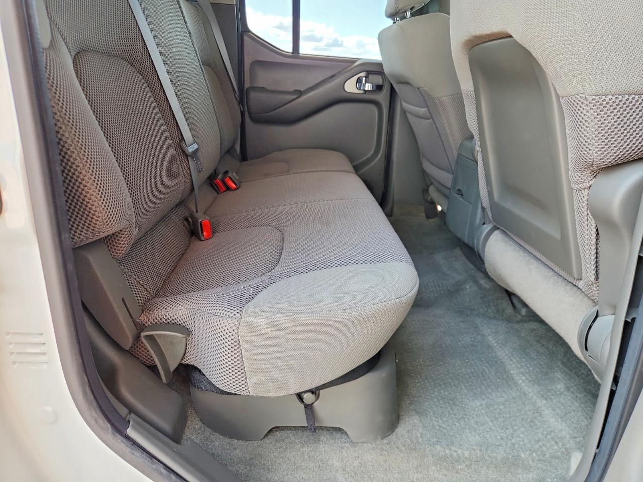 2012 NISSAN Frontier