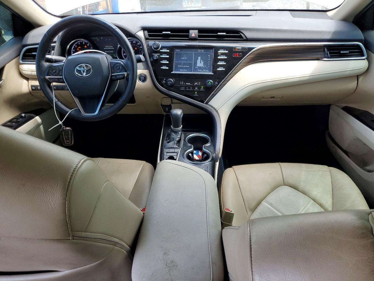 2018 TOYOTA CAMRY