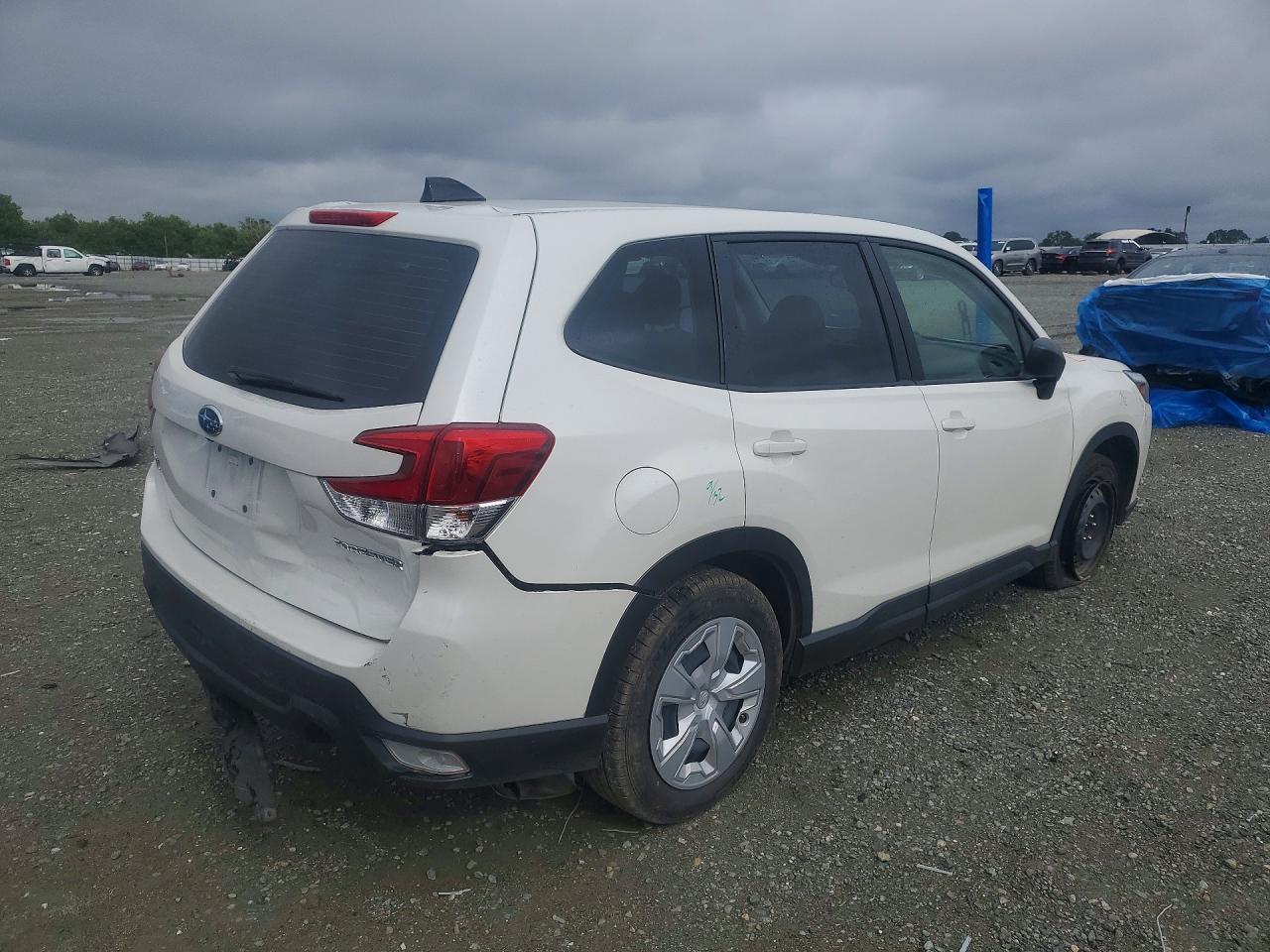 2024 SUBARU FORESTER