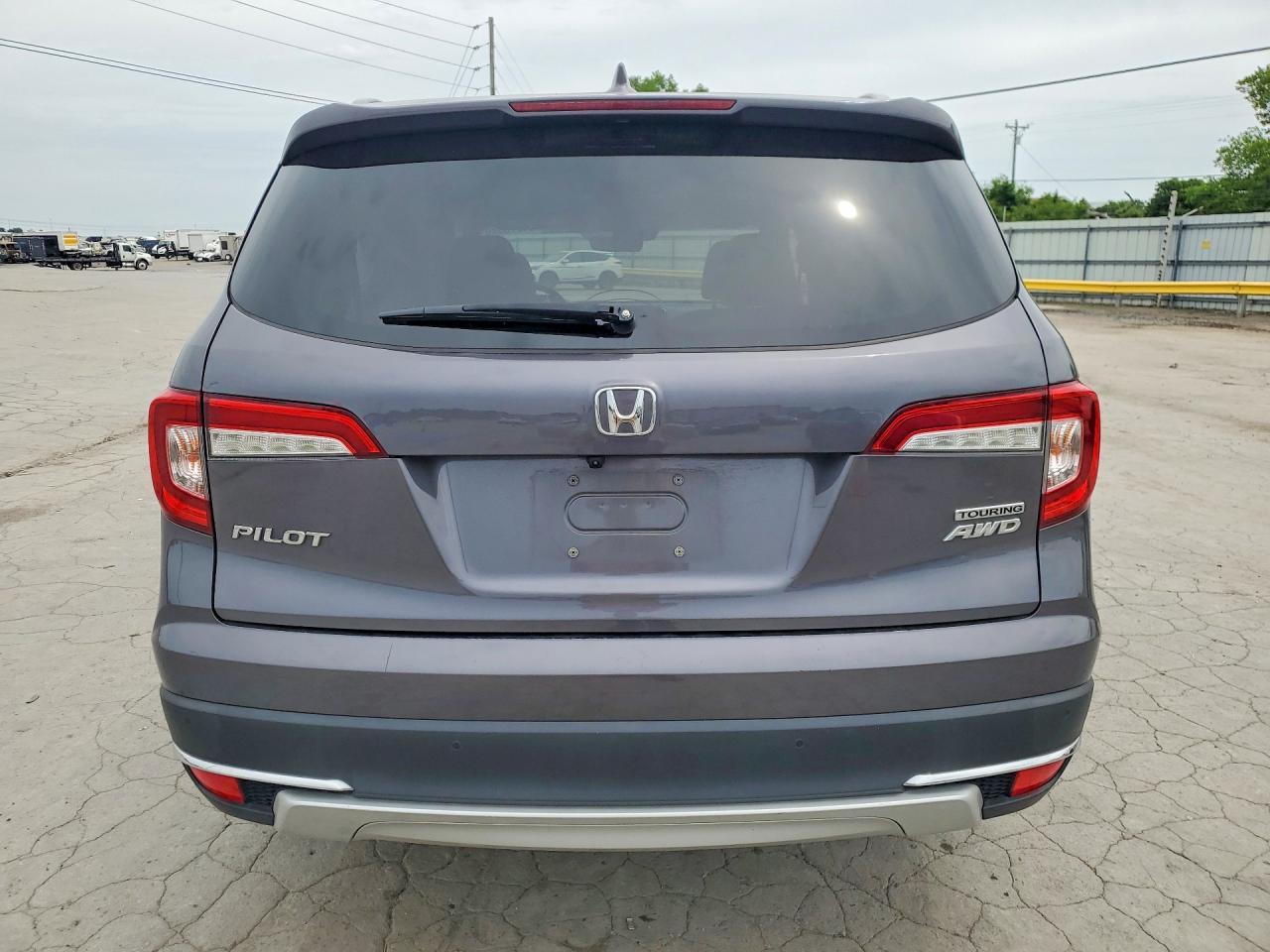 2019 HONDA PILOT