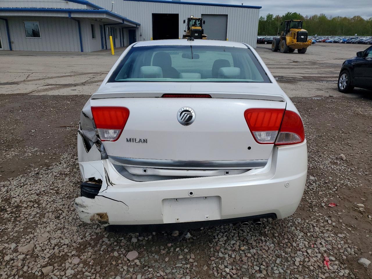 2010 MERCURY Milan