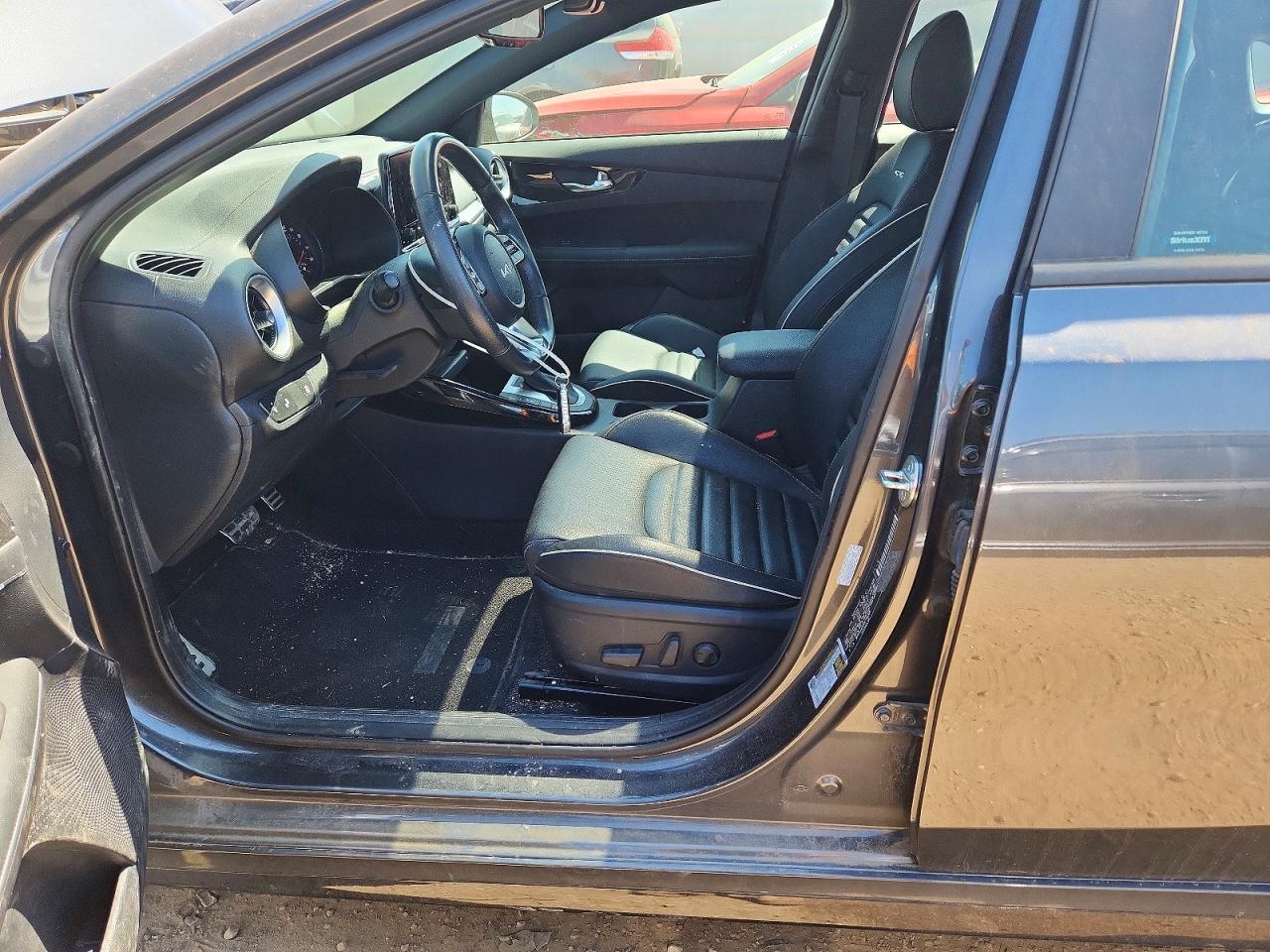 2024 KIA FORTE