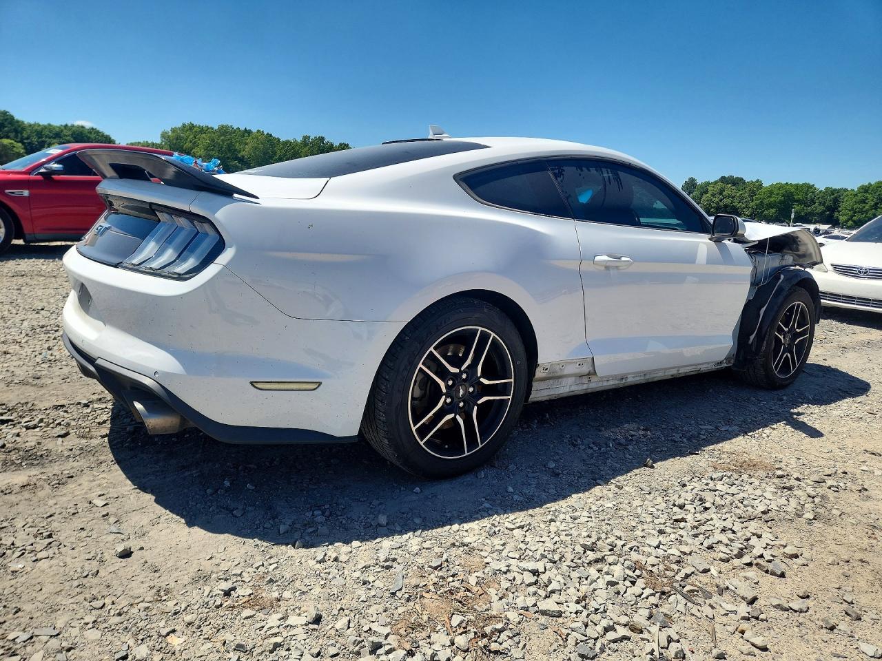 2022 FORD MUSTANG