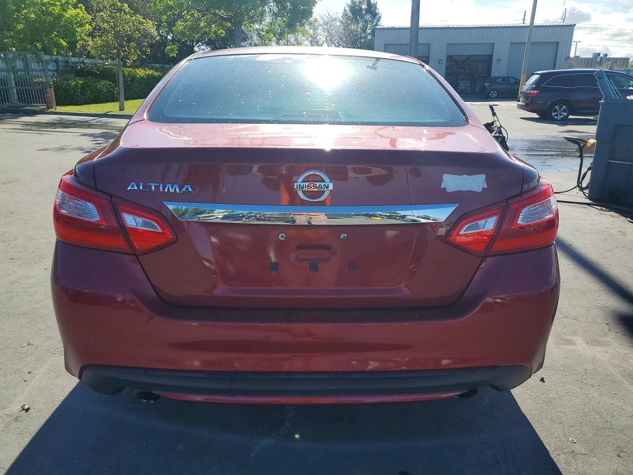 2017 NISSAN ALTIMA