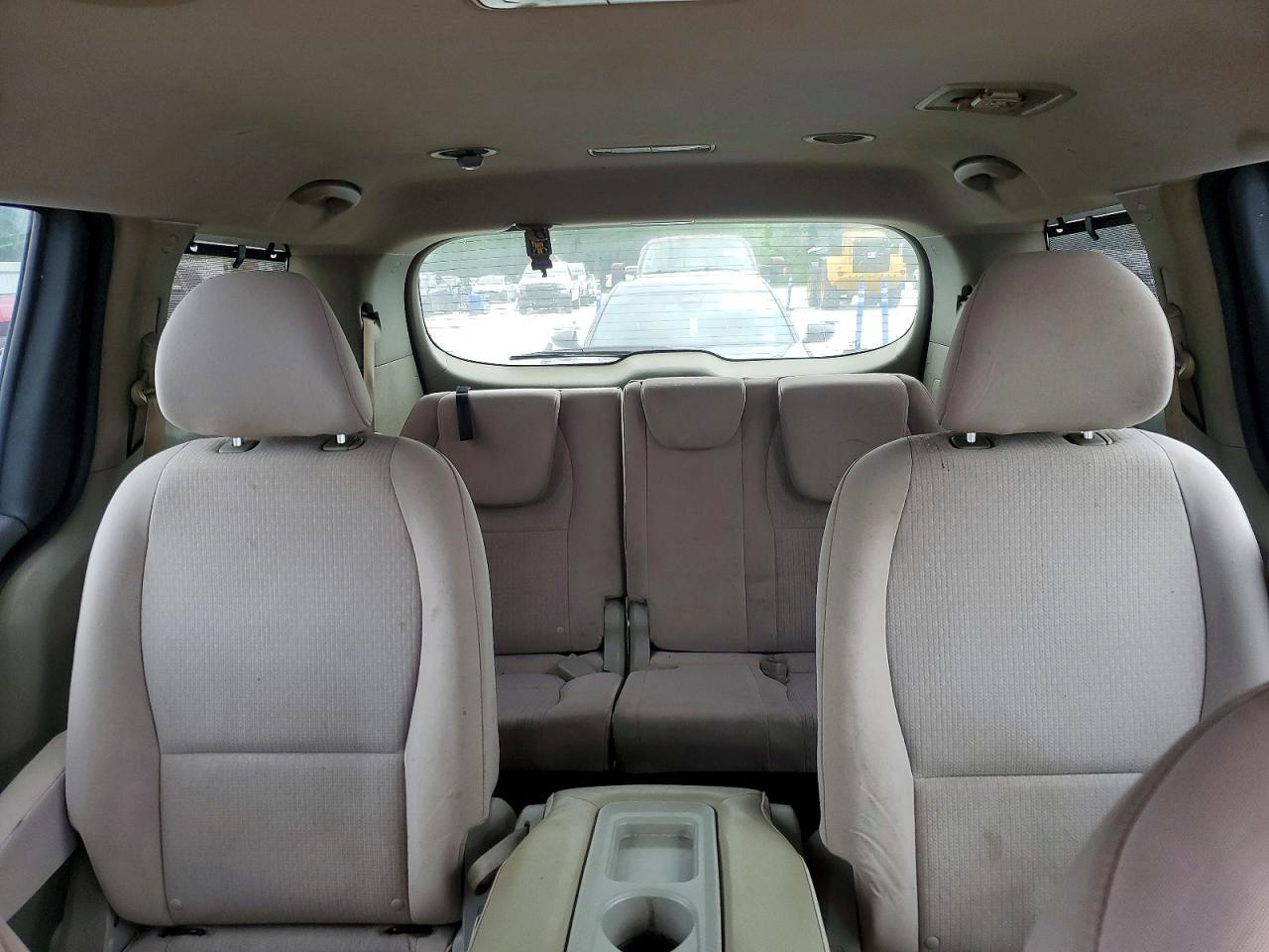 2016 KIA SEDONA