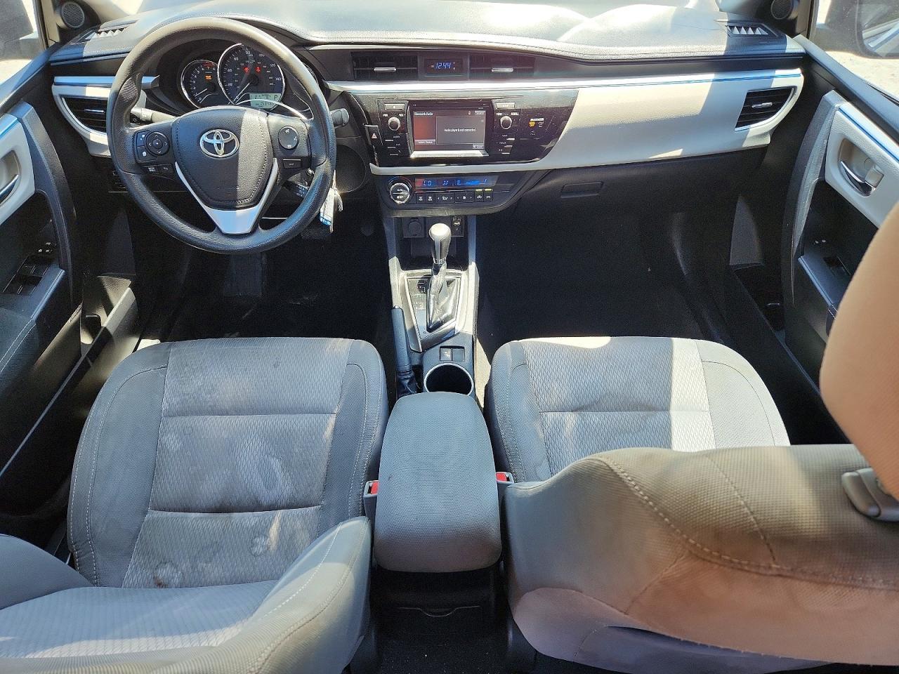 2015 TOYOTA COROLLA