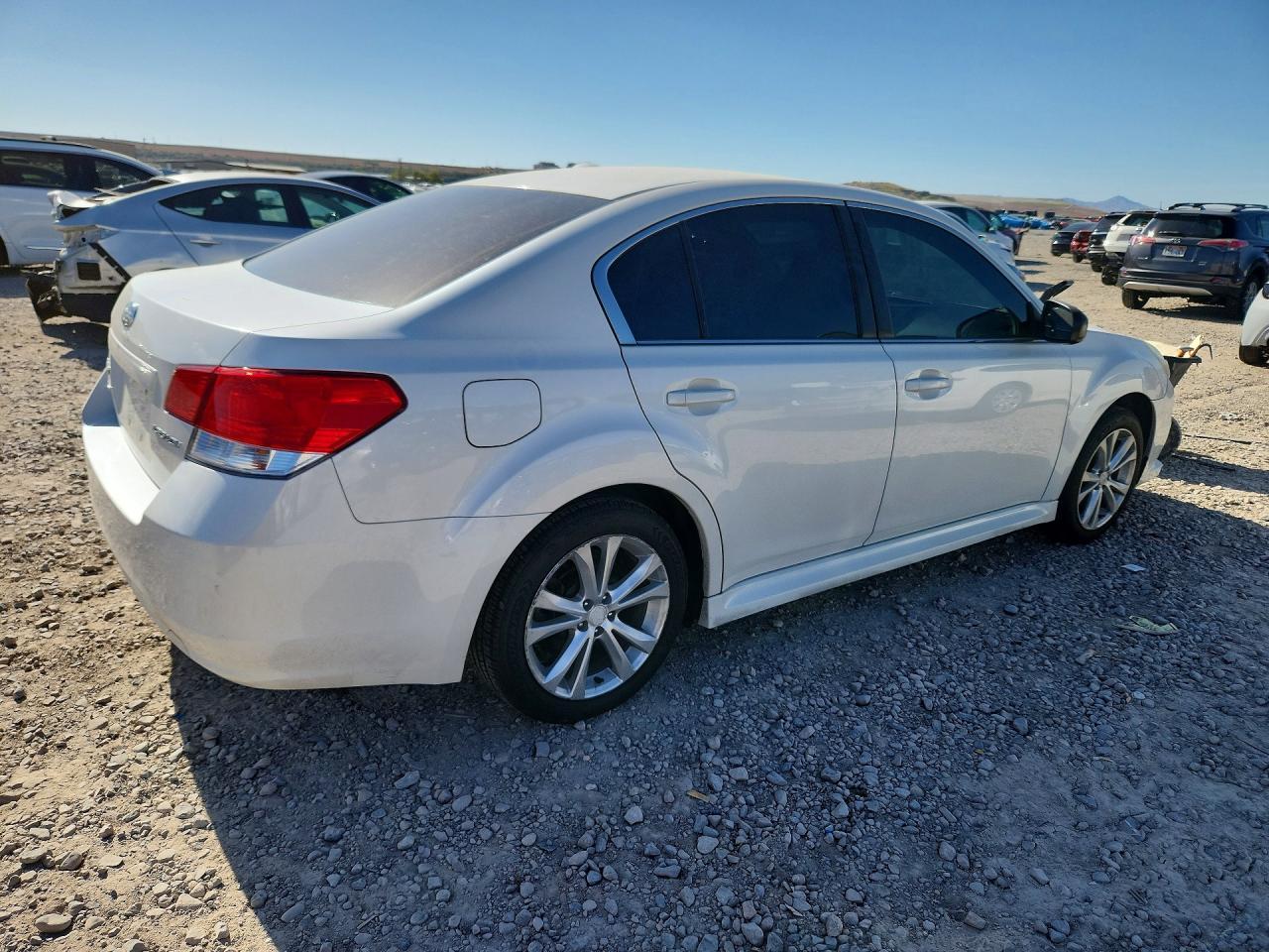 2014 SUBARU Legacy