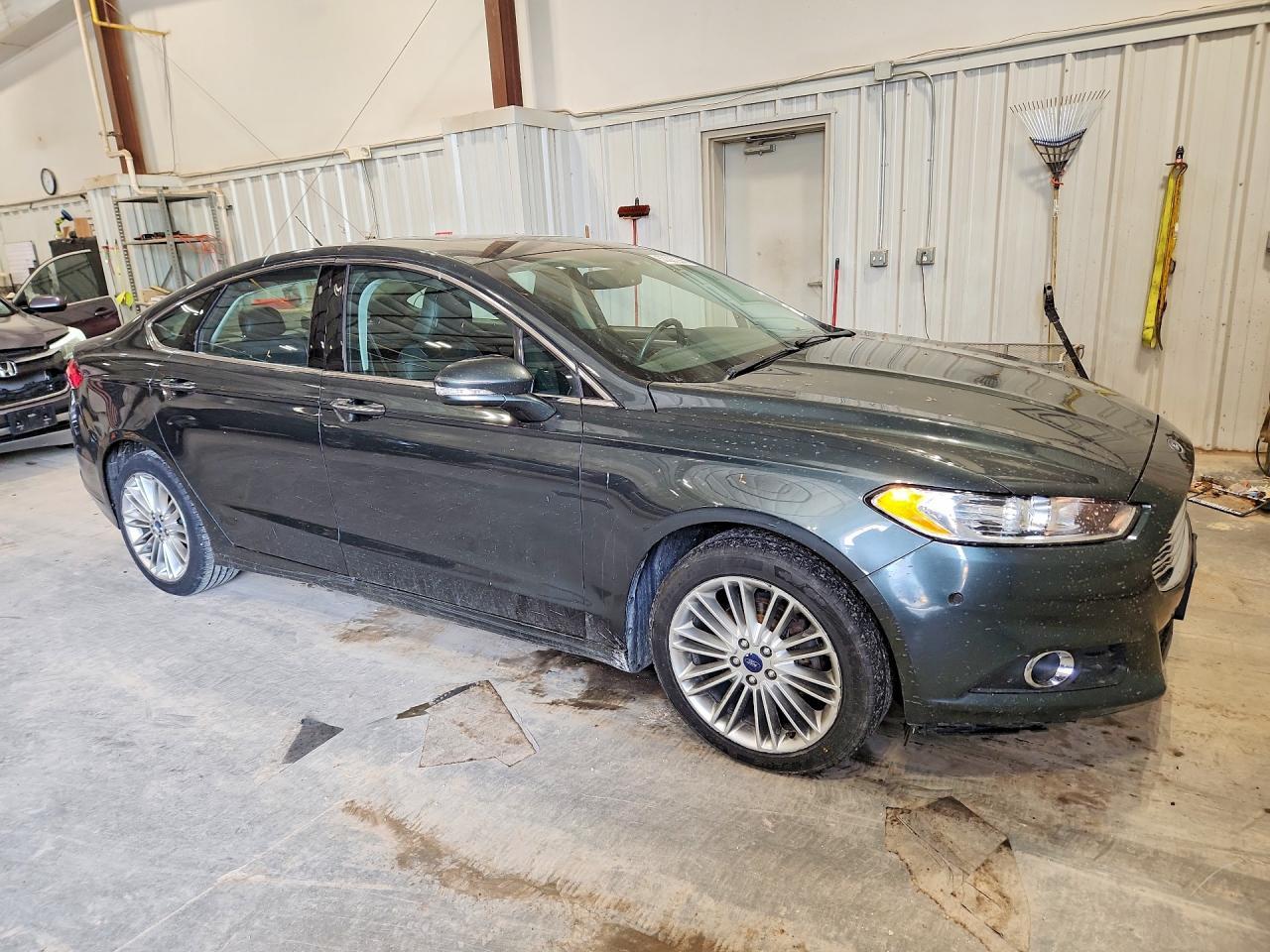 2016 FORD FUSION