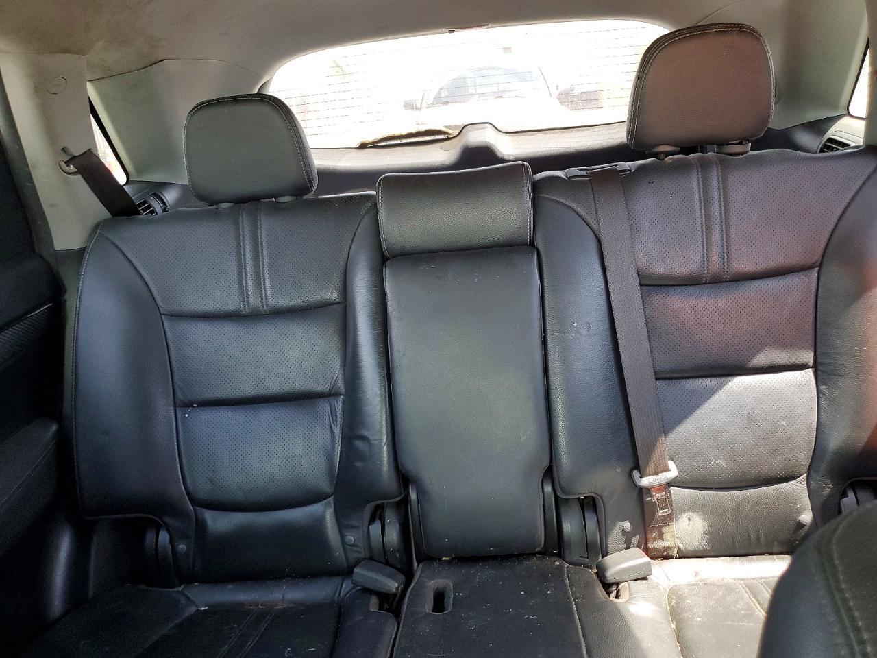 2011 KIA SORENTO