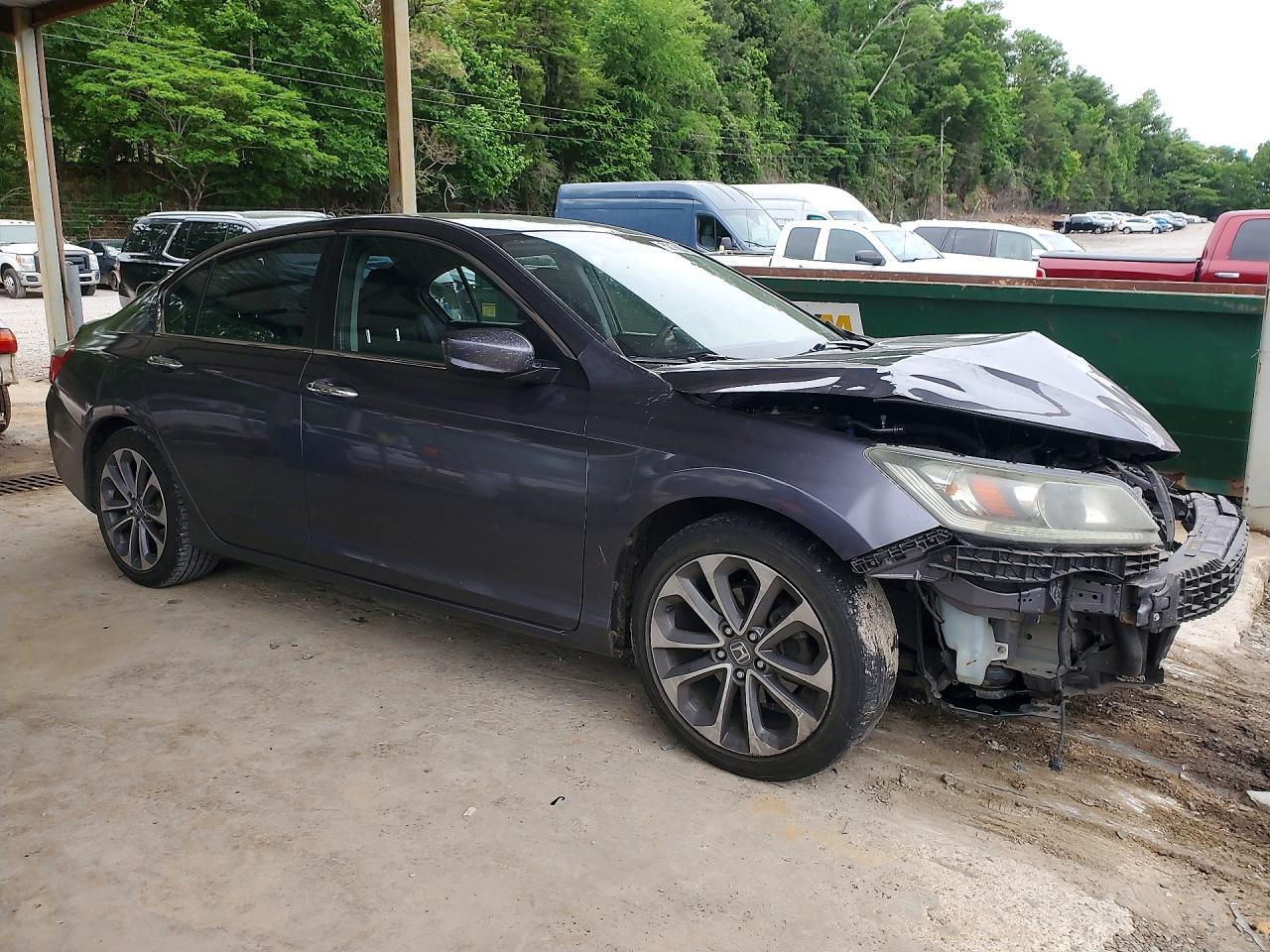 2015 HONDA ACCORD