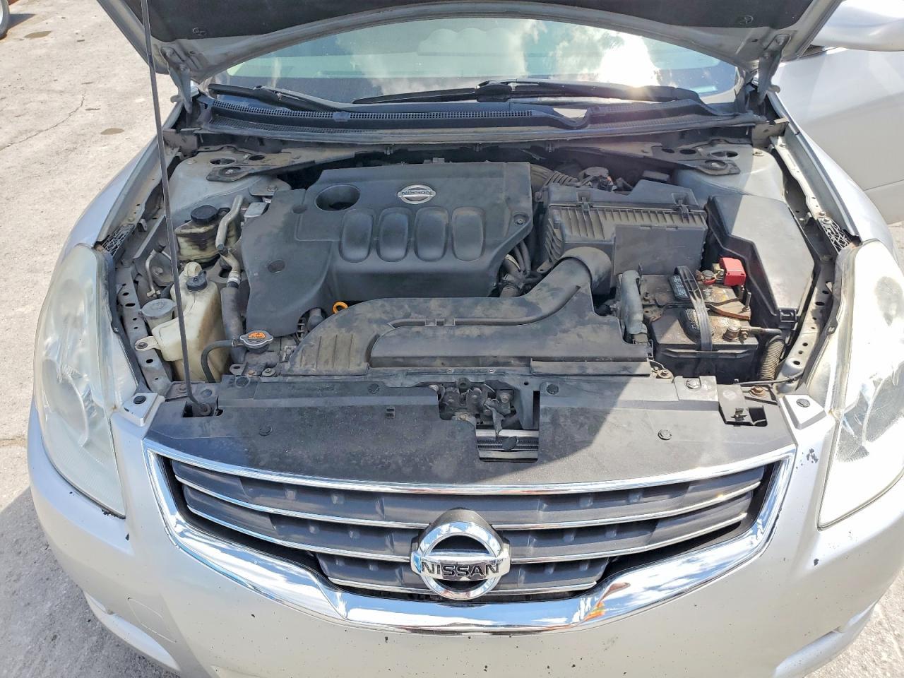 2012 NISSAN ALTIMA