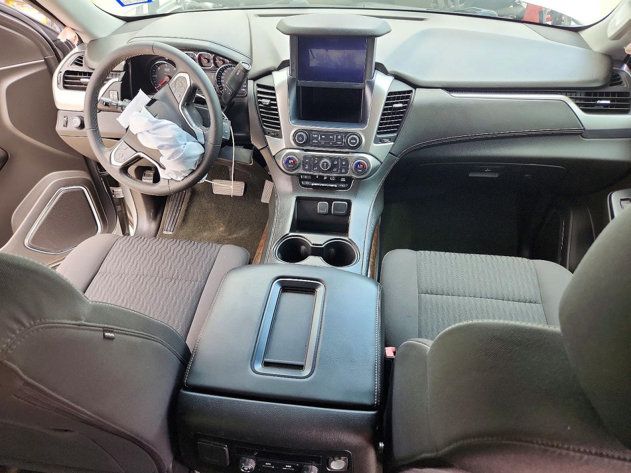 2017 CHEVROLET Tahoe
