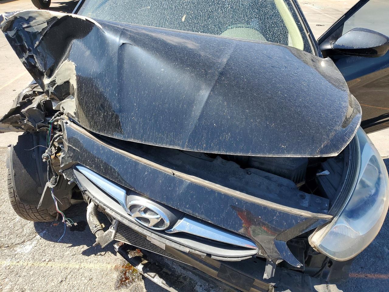 2013 HYUNDAI ACCENT
