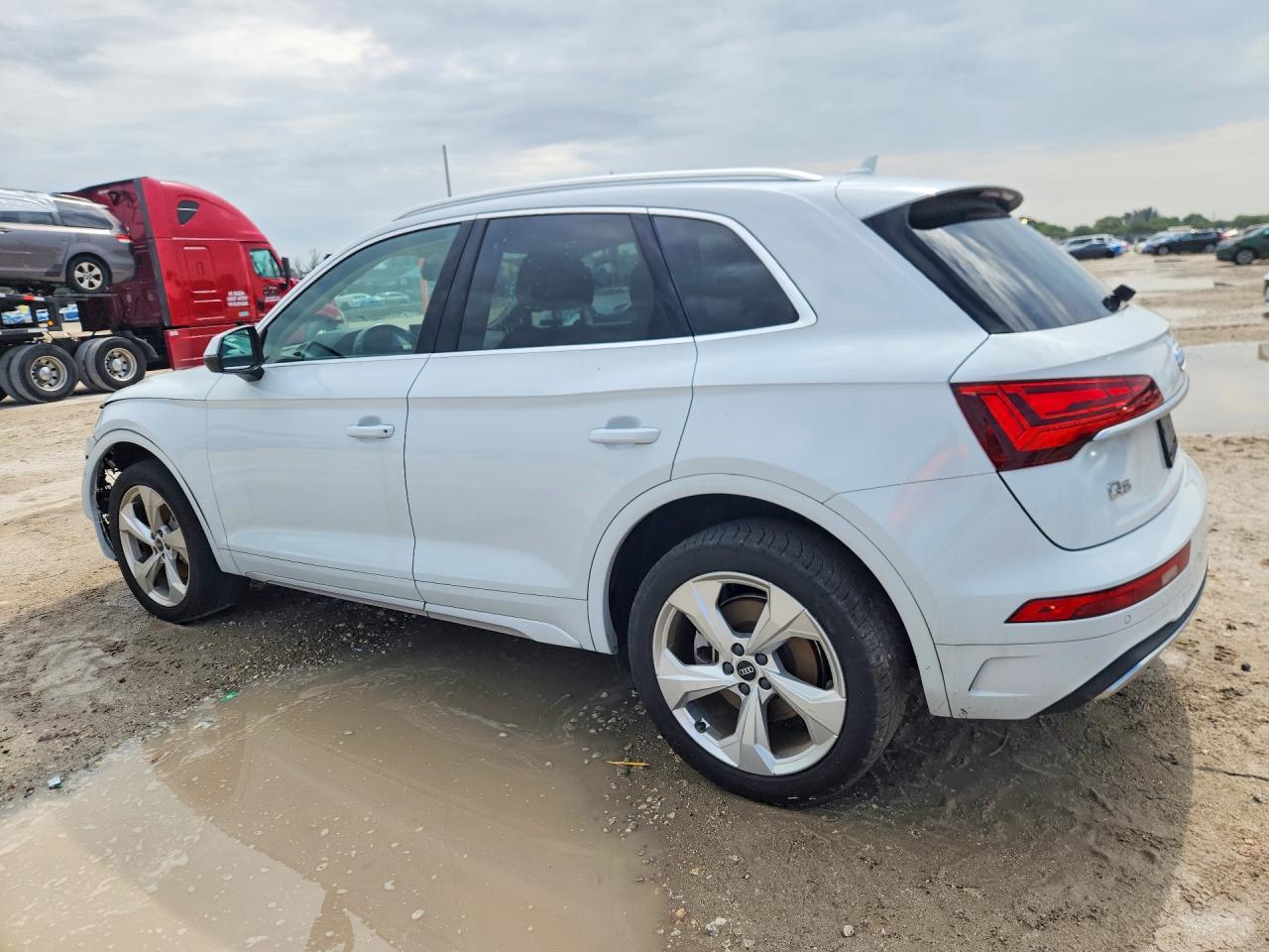 2021 AUDI Q5