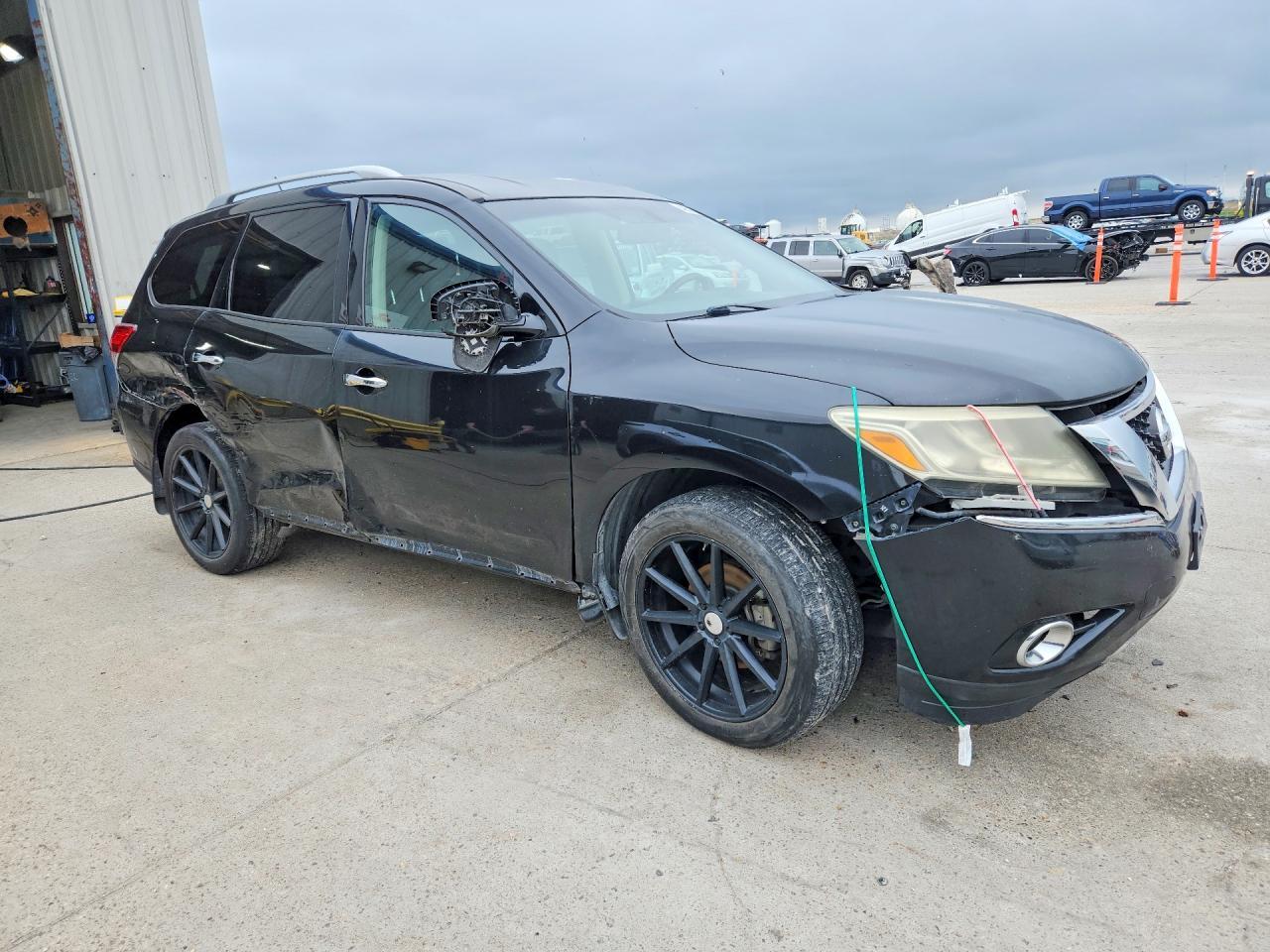 2015 NISSAN PATHFINDER