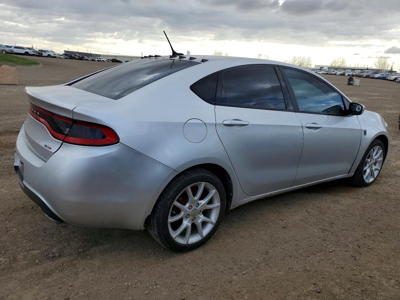 2013 DODGE Dart