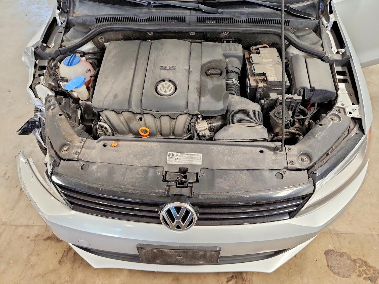 2012 VOLKSWAGEN JETTA