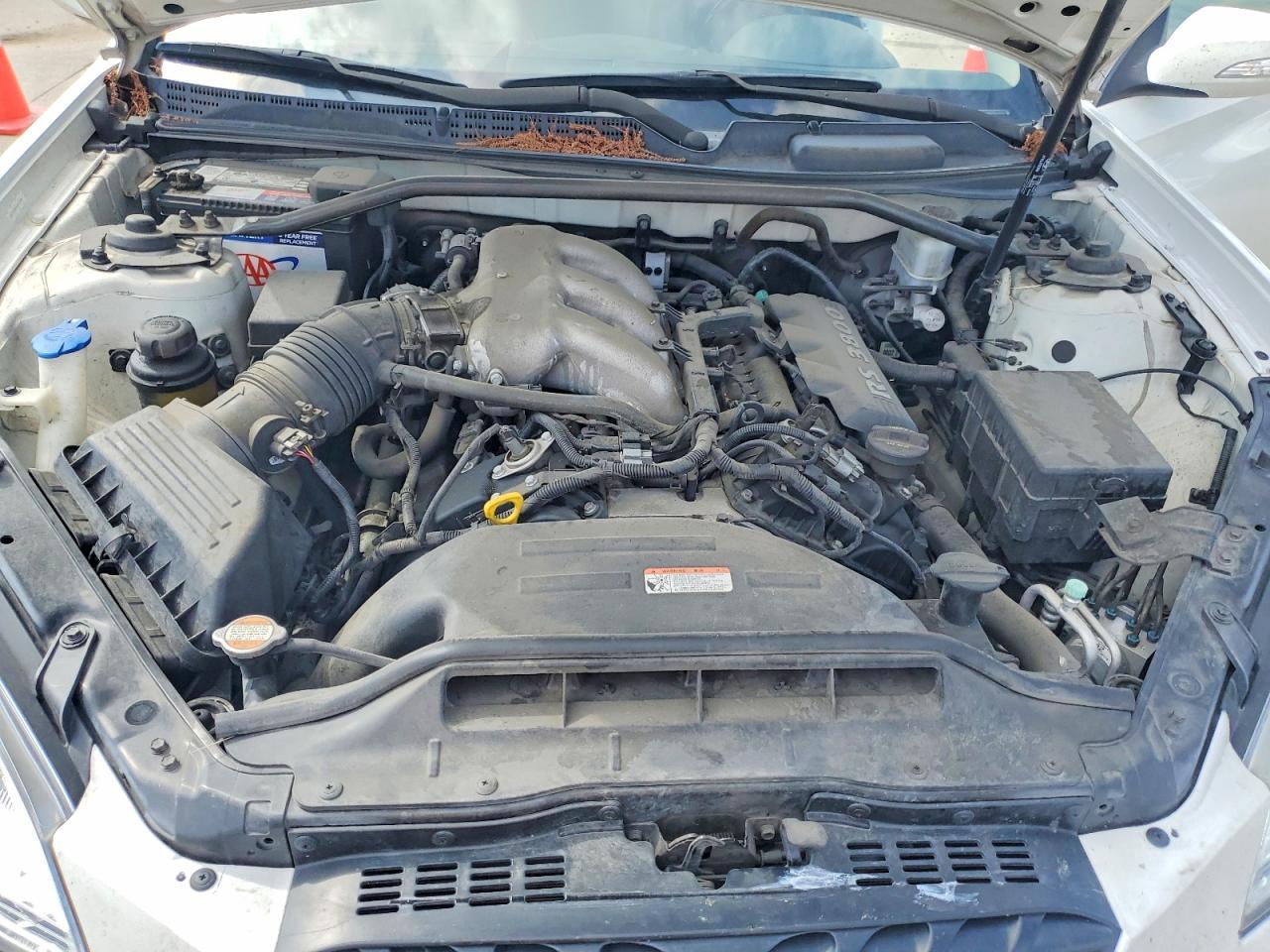 2010 HYUNDAI GENESIS