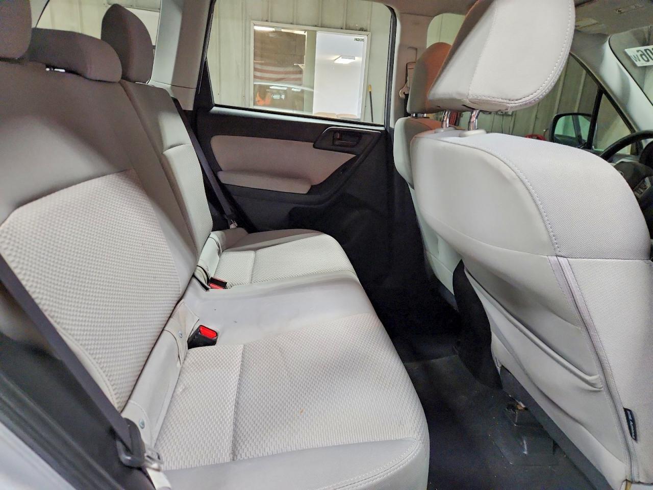 2014 SUBARU FORESTER