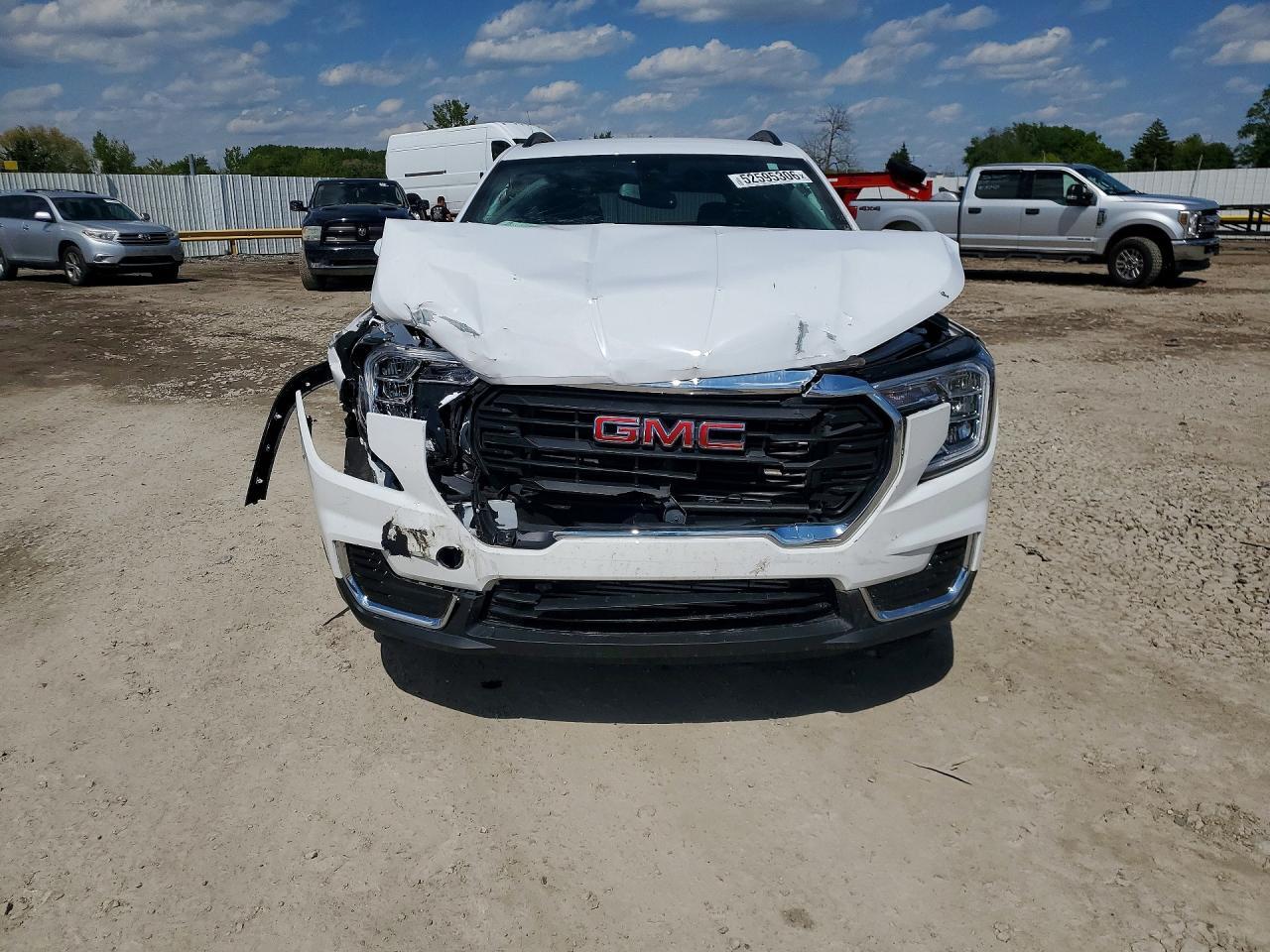 2024 GMC Terrain