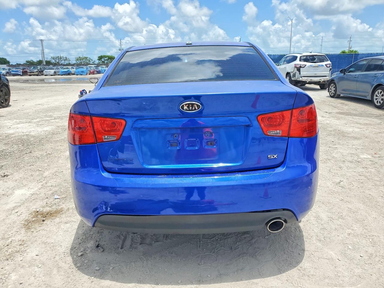 2010 KIA FORTE