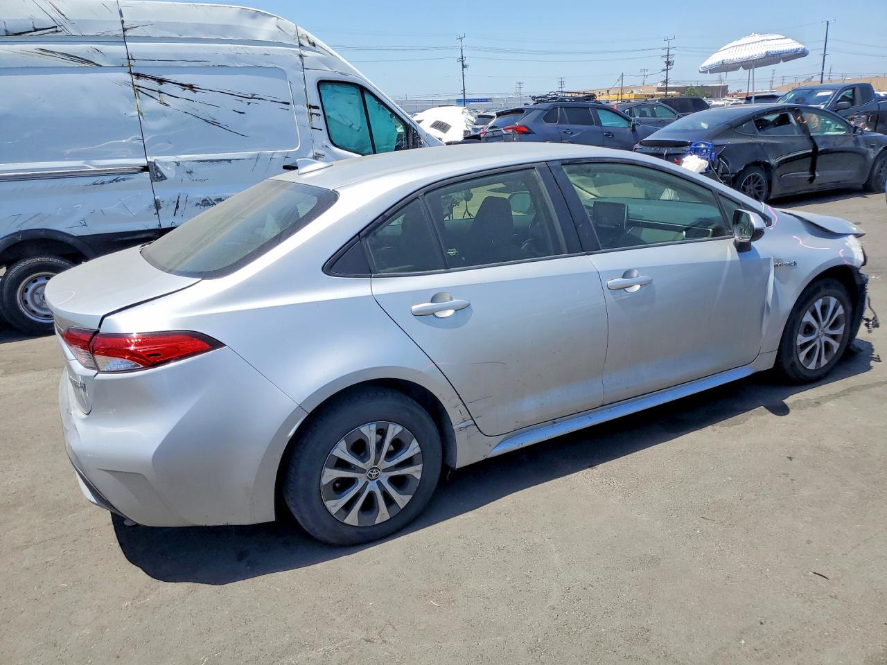 2021 TOYOTA COROLLA