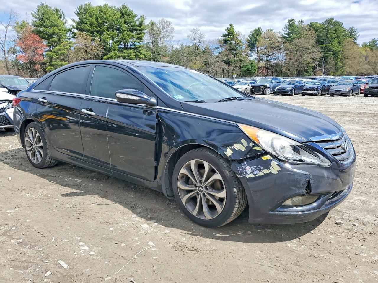 2013 HYUNDAI SONATA