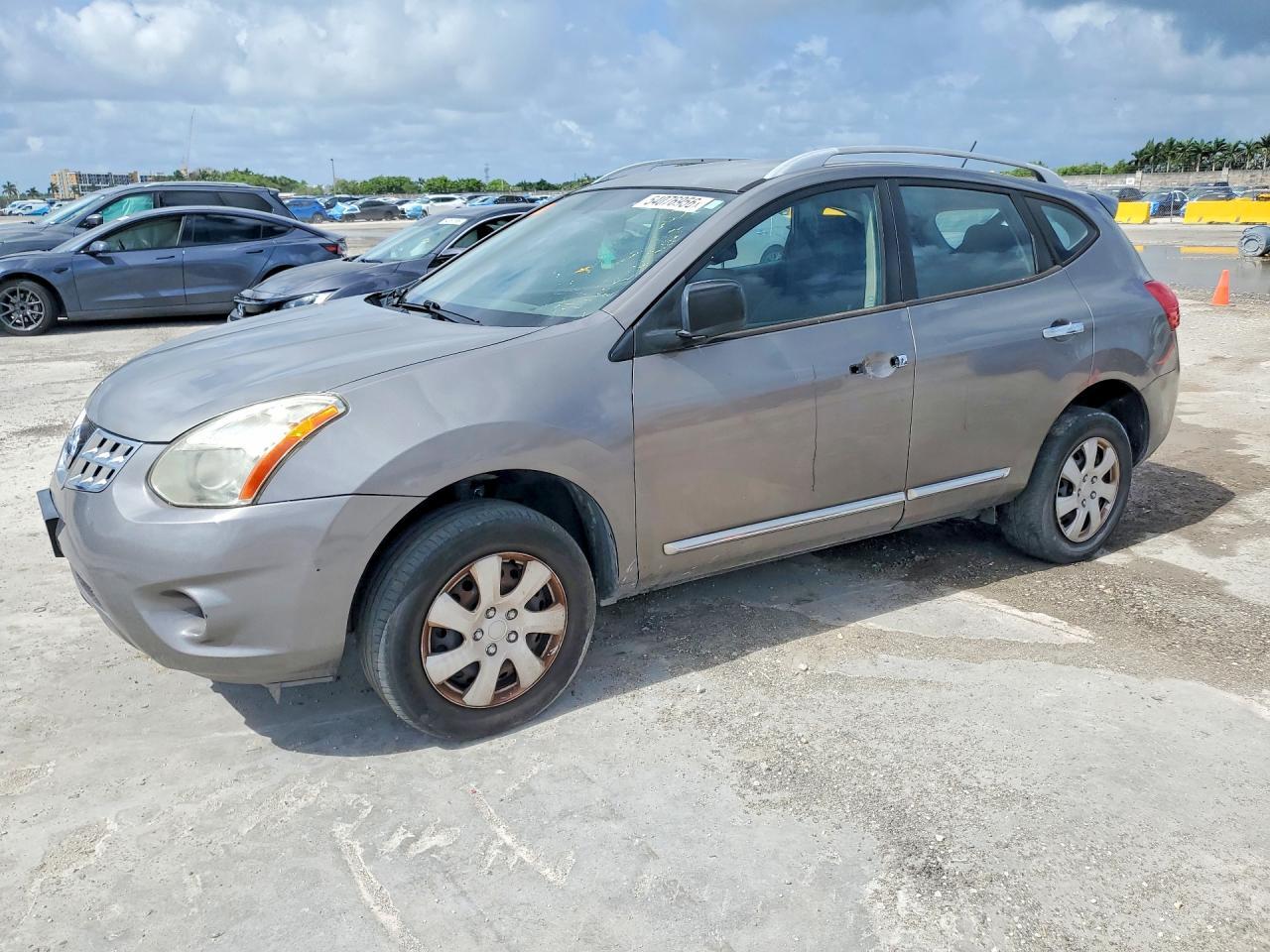 2015 NISSAN ROGUE