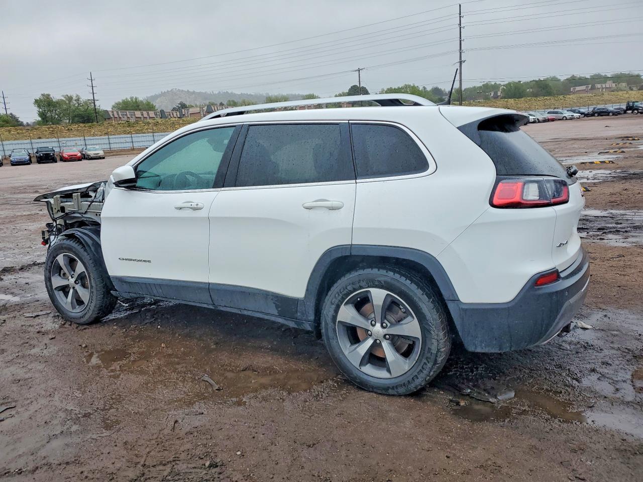 2019 JEEP CHEROKEE