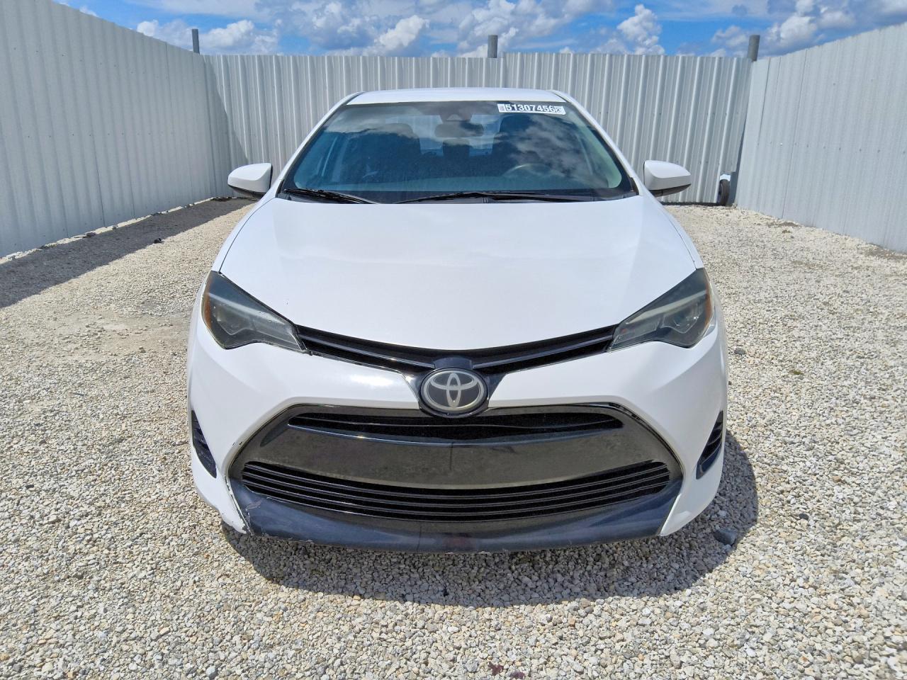 2017 TOYOTA COROLLA