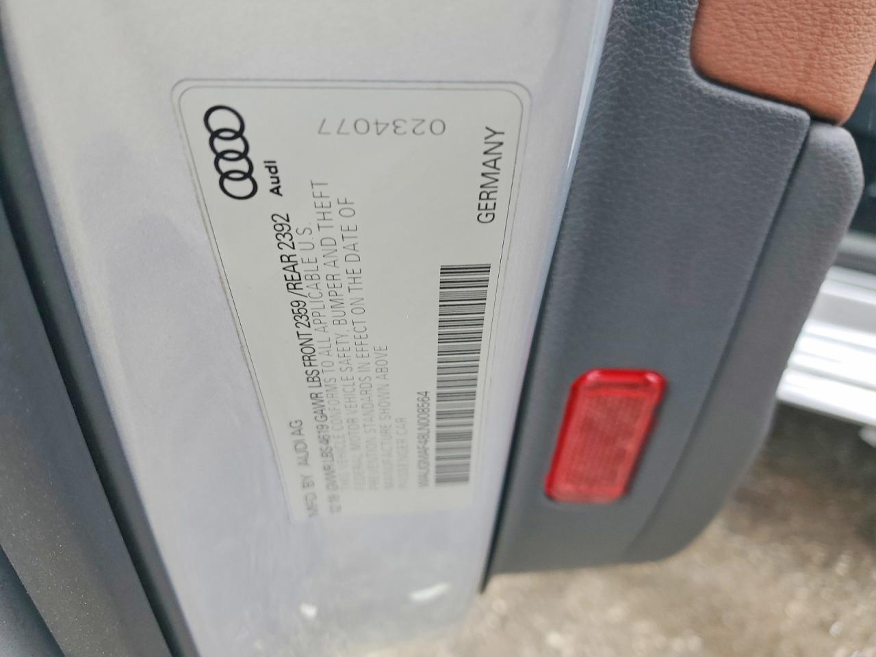 2020 AUDI A4