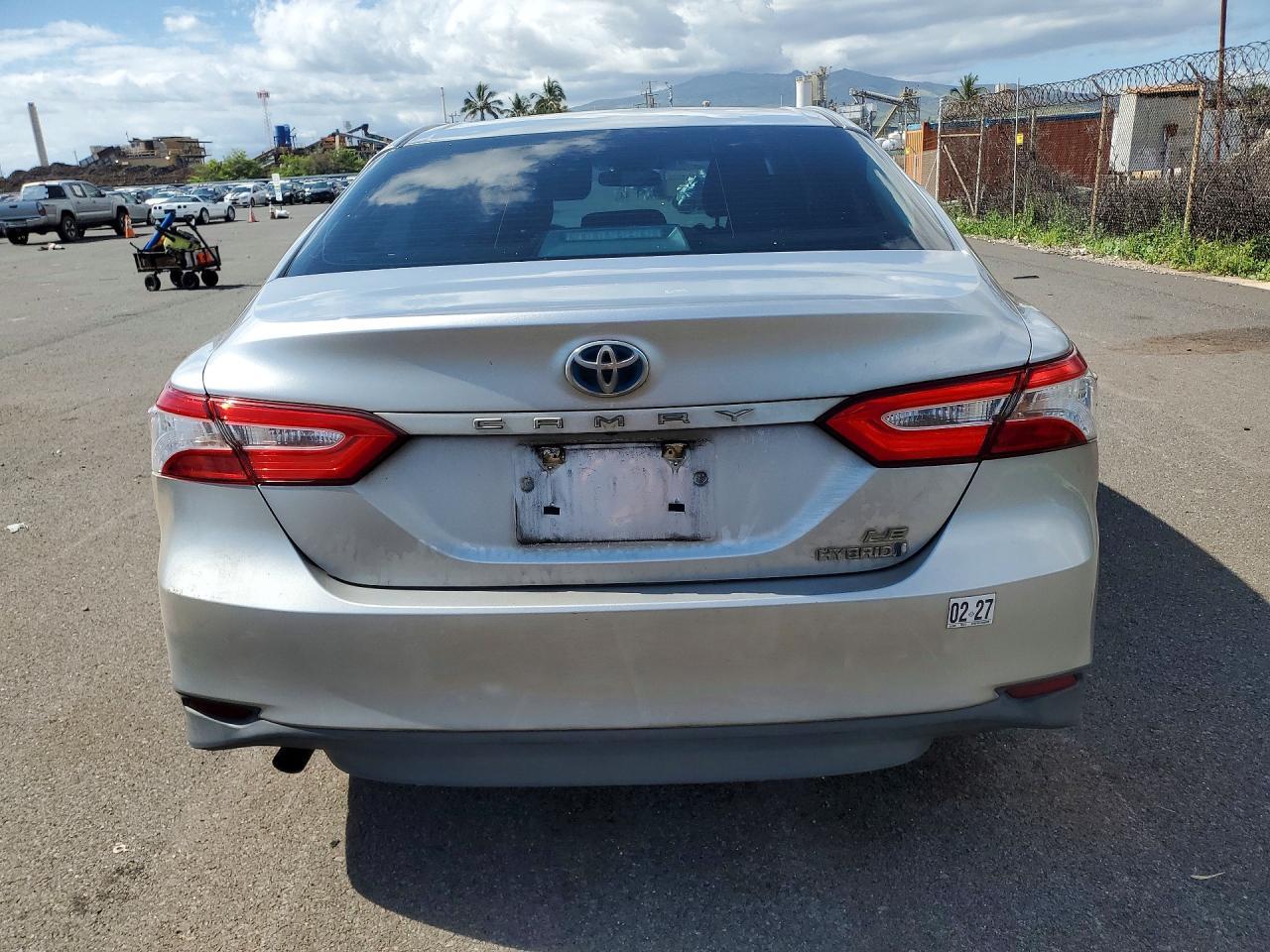 2018 TOYOTA CAMRY
