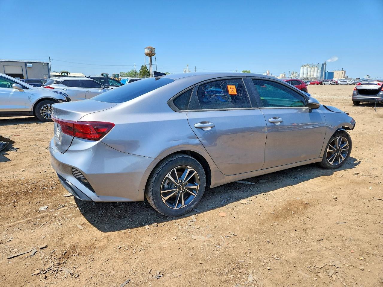 2024 KIA FORTE