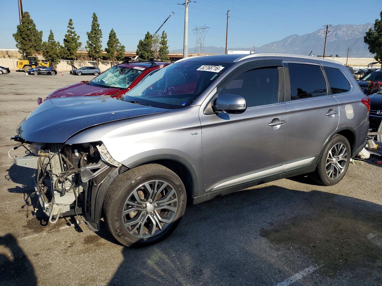 2016 MITSUBISHI outlander
