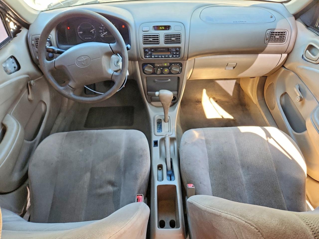 2001 TOYOTA COROLLA