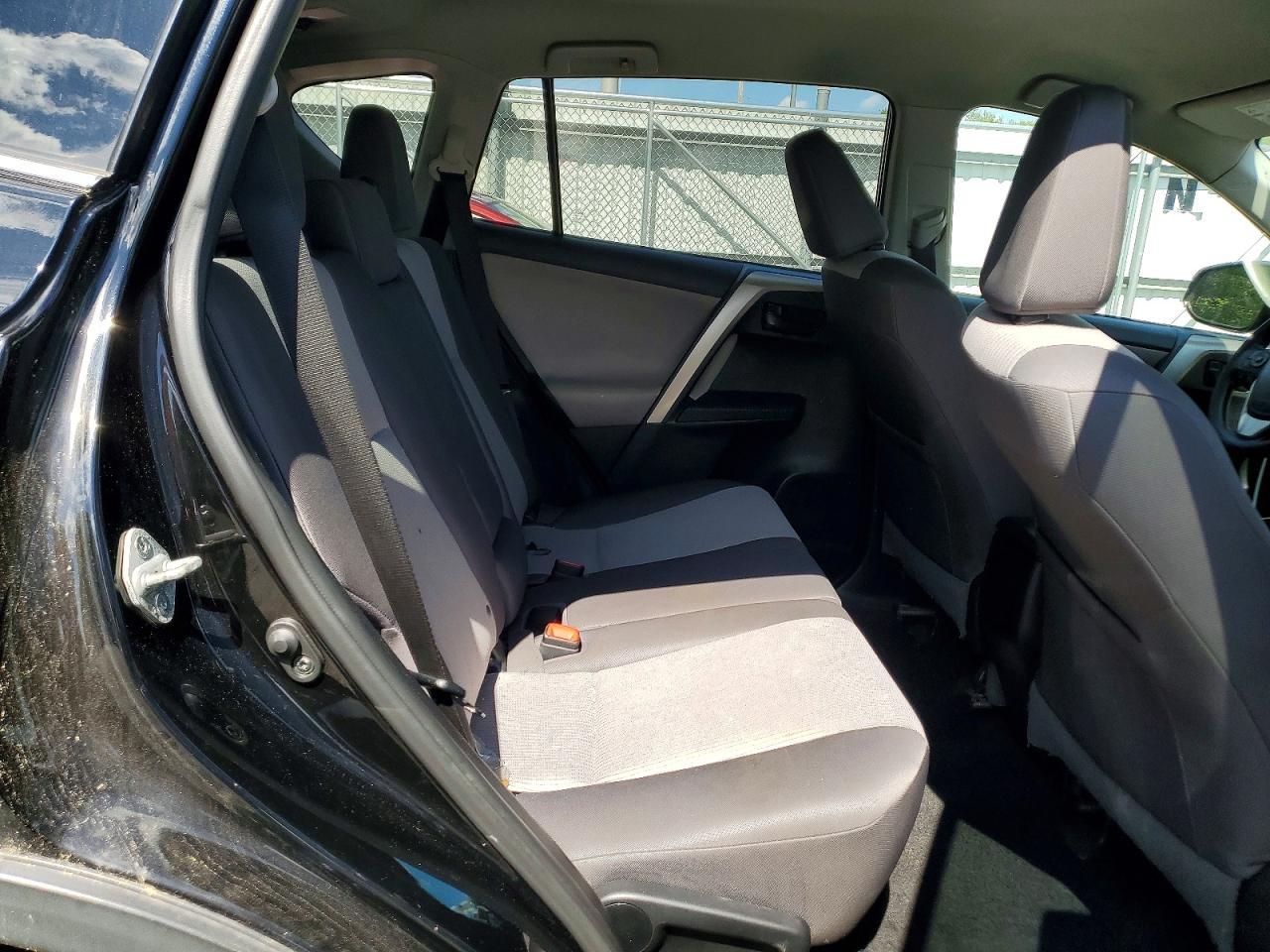 2014 TOYOTA RAV4