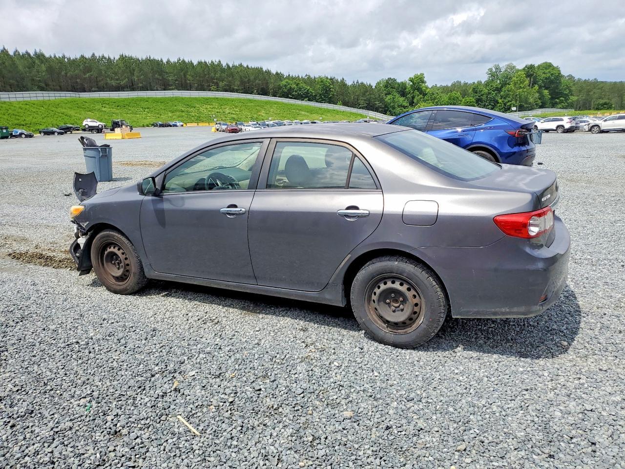 2011 TOYOTA COROLLA