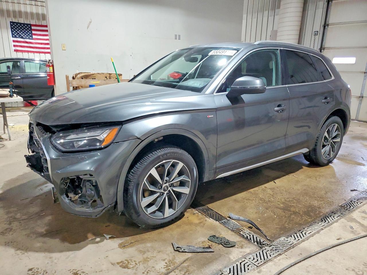 2022 AUDI Q5
