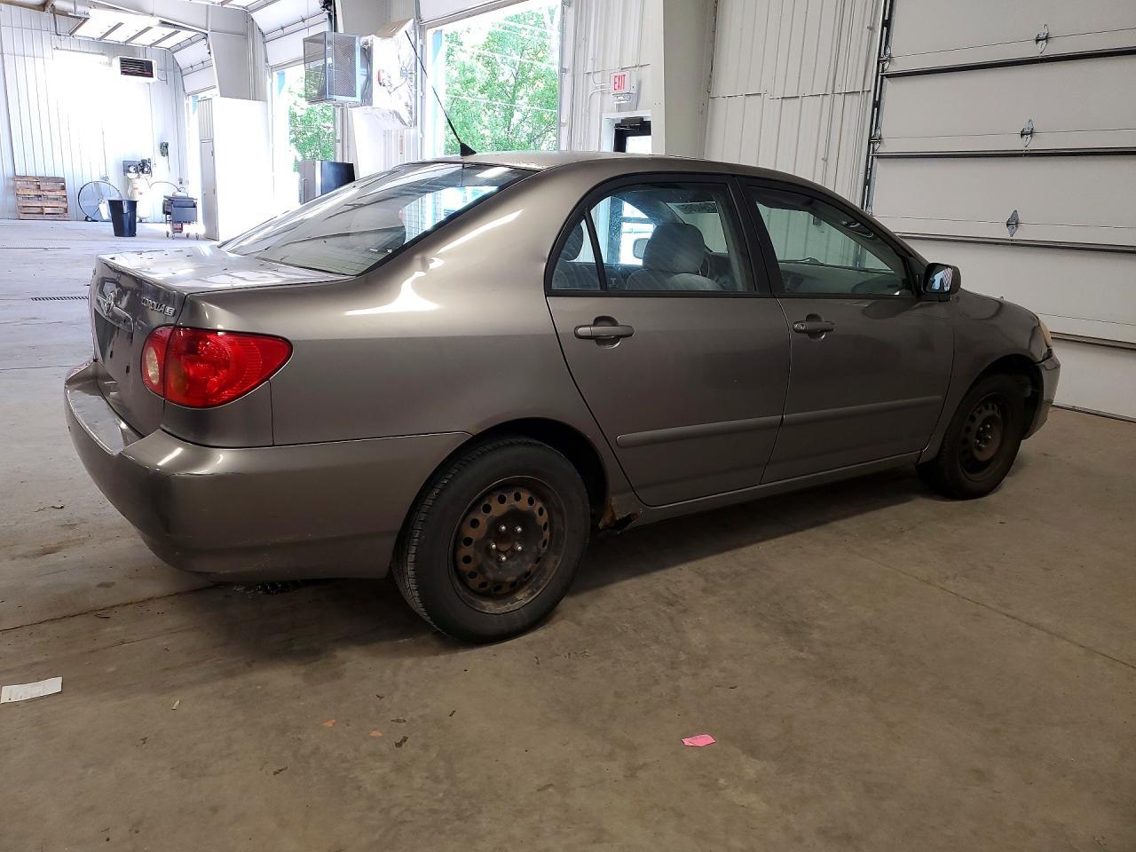 2004 TOYOTA COROLLA
